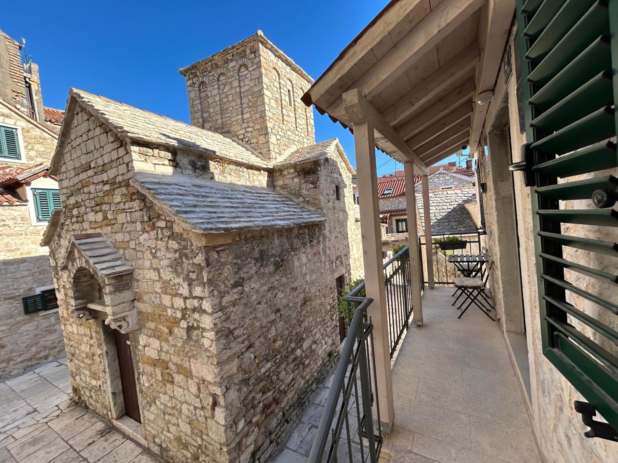 Perfectly Located Cherry Stone House Split Extérieur photo