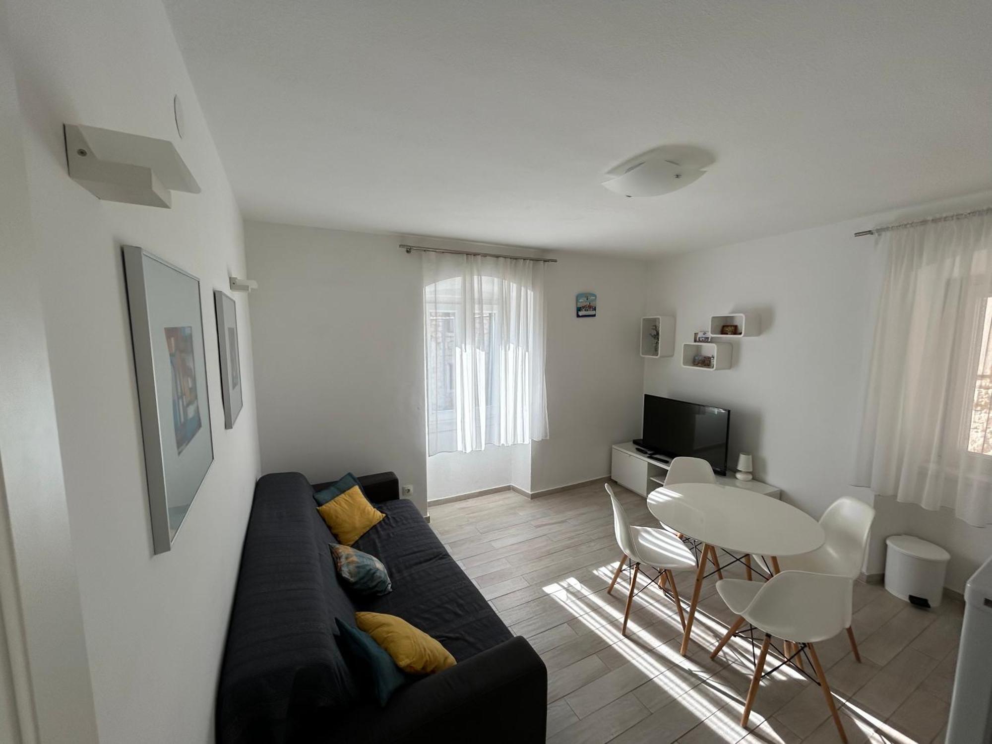 Perfectly Located Cherry Stone House Split Extérieur photo