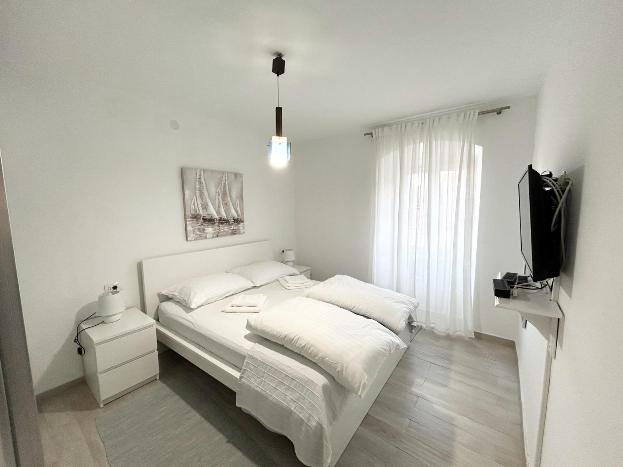 Perfectly Located Cherry Stone House Split Extérieur photo