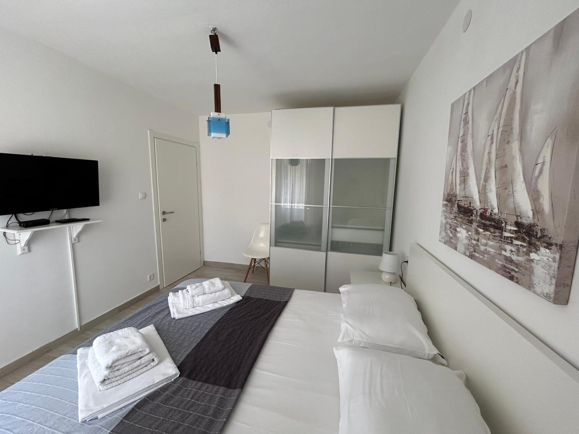 Perfectly Located Cherry Stone House Split Extérieur photo
