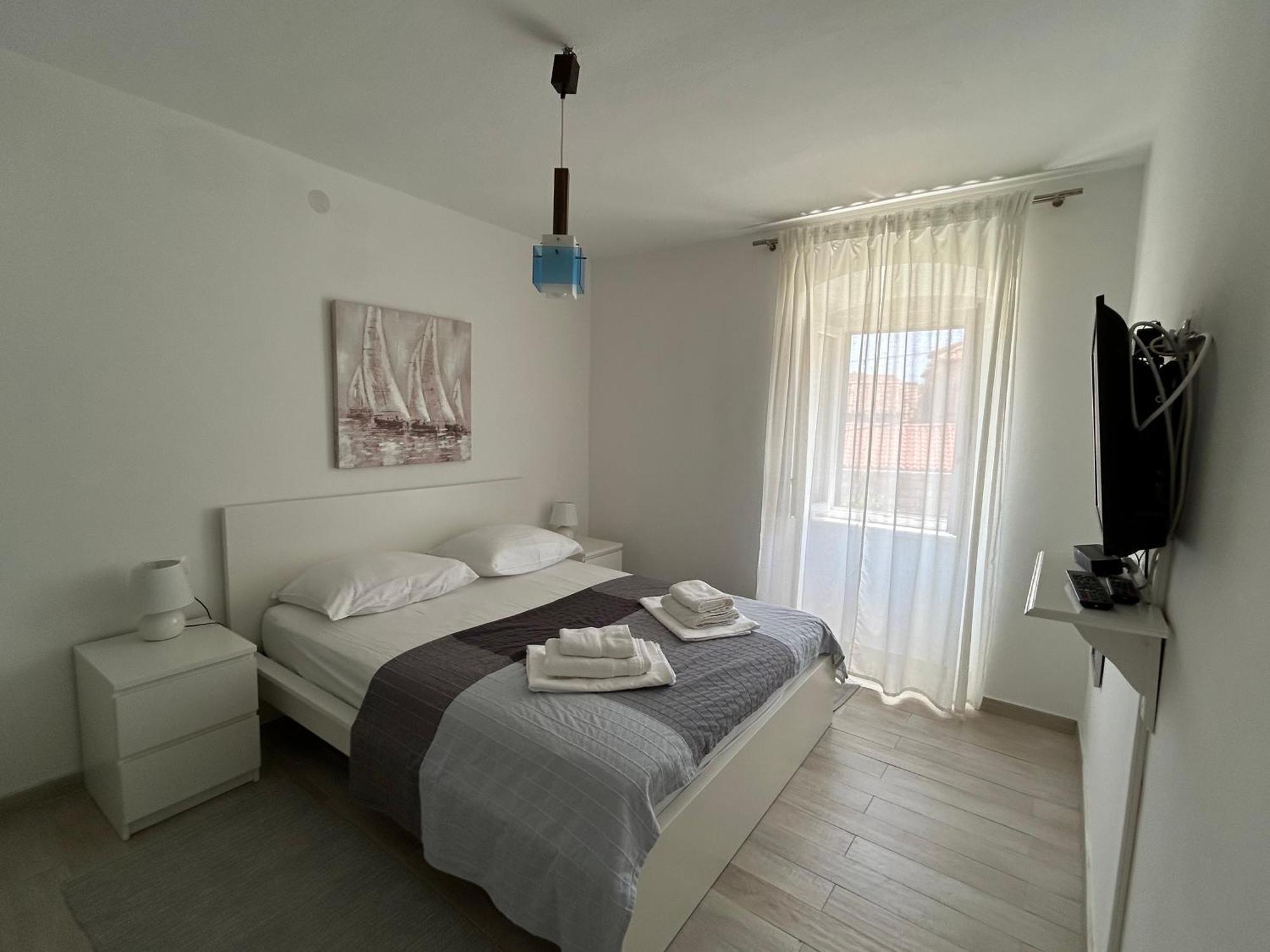 Perfectly Located Cherry Stone House Split Extérieur photo